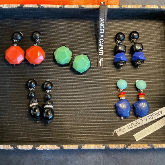 Angela Caputi Earrings 1pr black with rhinestones - Picture 4 of 4